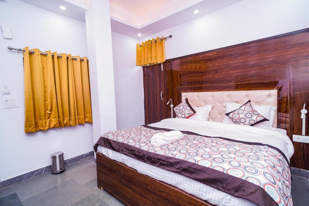 Hotel Golden Residency Nueva Delhi Exterior foto