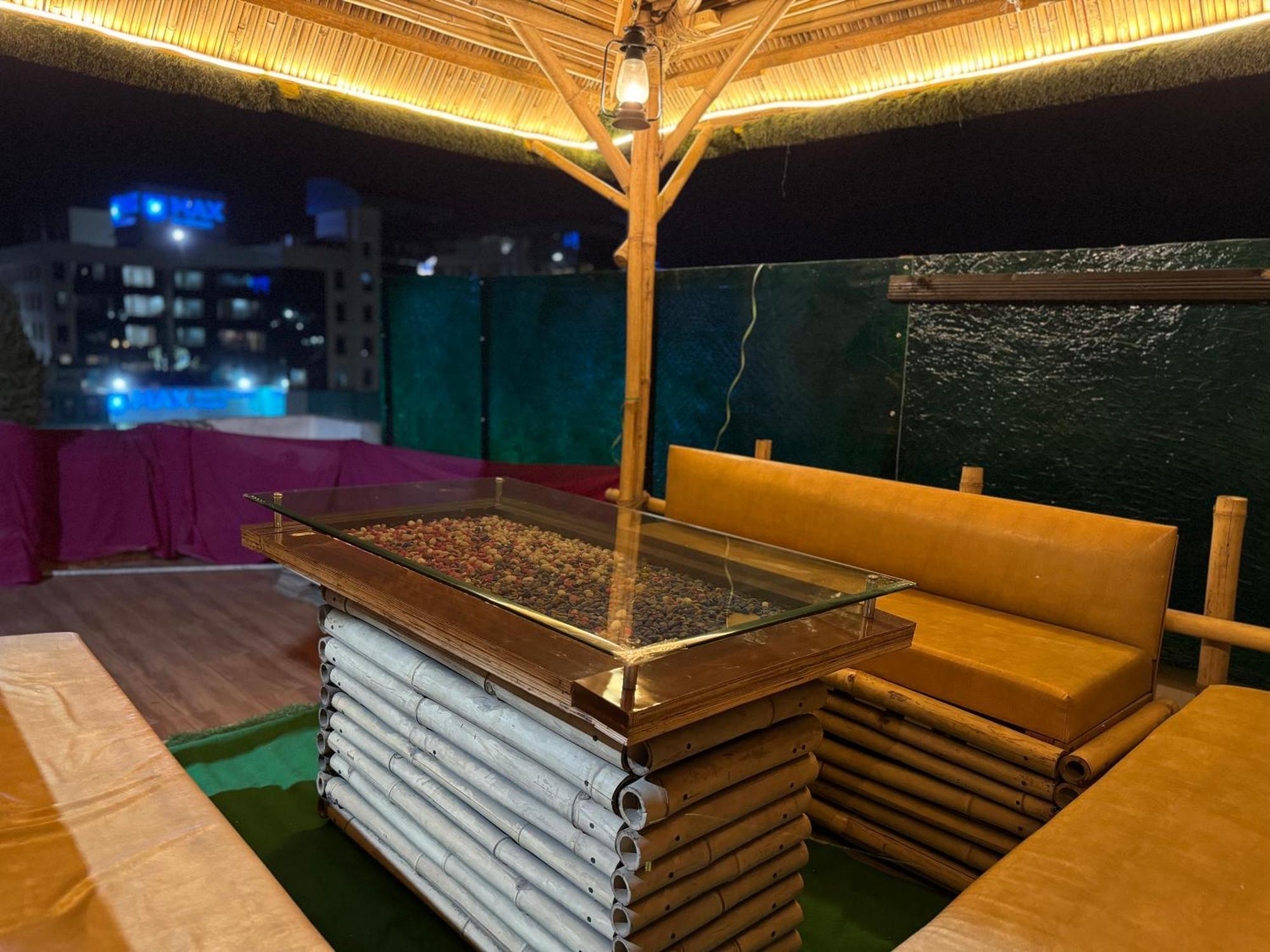 Hotel Golden Residency Nueva Delhi Exterior foto